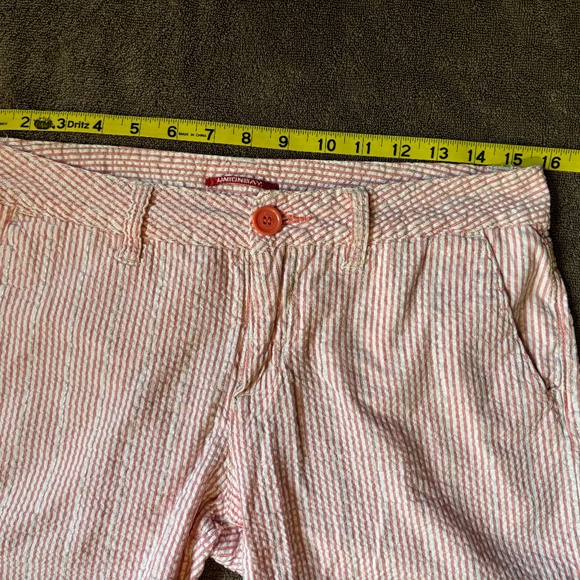 GUC Women's (Juniors) size 7 shorts, red, silver, white stripes. - Picture 2 of 8